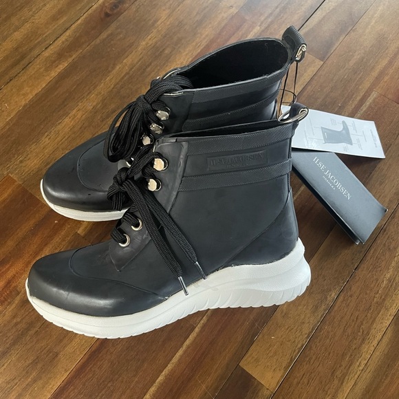 Ilse Jacobsen ankle rain boot black and white - Picture 1 of 9